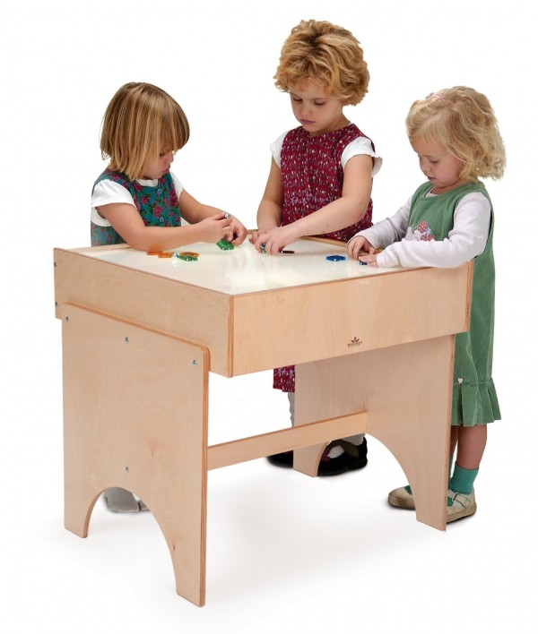 the best light table for preschoolers