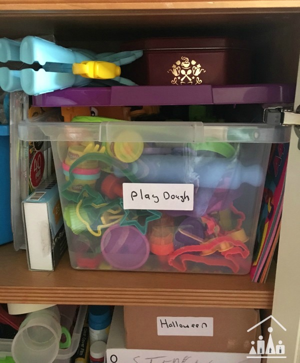 organising kids arts and crafts supplies